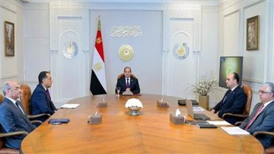 الرئيس السيسي يوجه بتقديم التسهيلات لجذب الاستثمارات للمنطقة الاقتصادية لقناة السويس