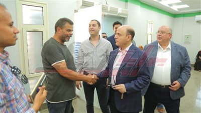 عبدالمعطي يتفقد مكتب البريد النموذجي «حياة كريمة» بكفر الشيخ