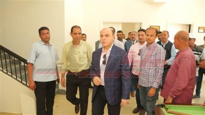 محافظ كفر الشيخ يتفقد مركز شباب خان الجني بمطوبس