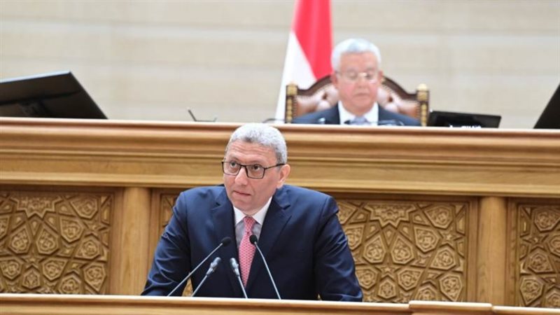 خلال الجلسة العامة