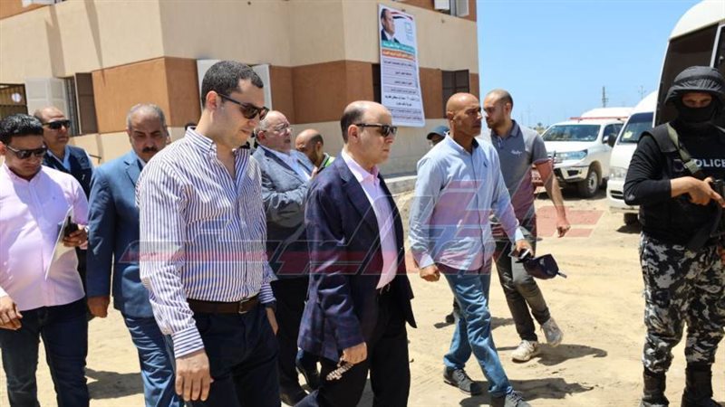 محافظ كفرالشيخ يتفقد