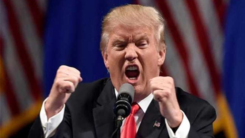 ترامب يتقدم على كلينتون