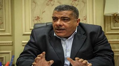 معتز محمود : أدعو إلى تدخل الدولة لحل مشكلة صناعة الدواء