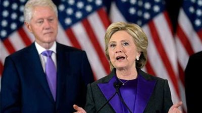 هيلاري كلينتون تحمل مدير أف بي آي مسؤولية خسارتها أمام دونالد ترامب