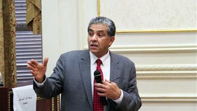 وزير البيئة لـ