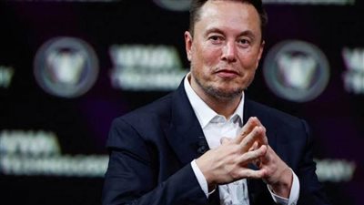 بسيجارة وشاشة زرقاء.. كيف سخر إيلون ماسك من أعطال مايكروسوفت؟