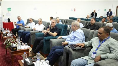 وزير البترول للعاملين بالقطاع: أنتم الكنز والثروة الحقيقية 