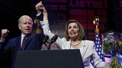 مديرة حملة بايدن: الرئيس باق في السباق الانتخابي ليفوز