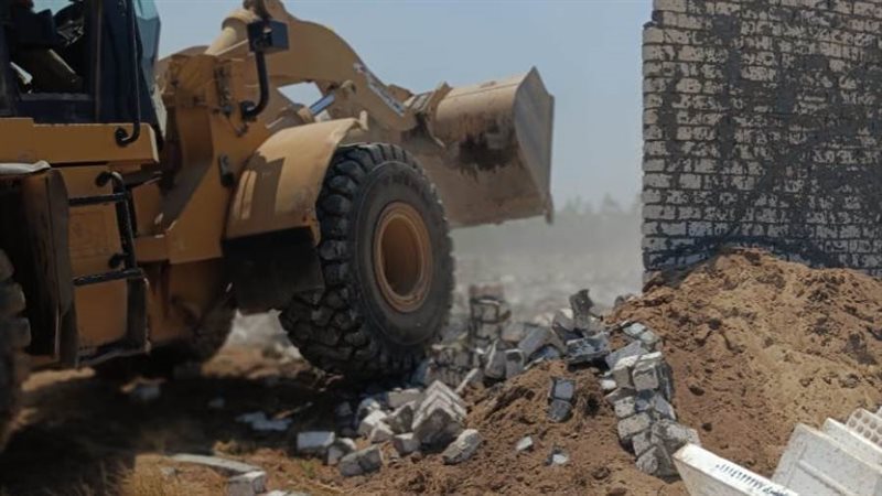 حملة مكبرة لإزالة