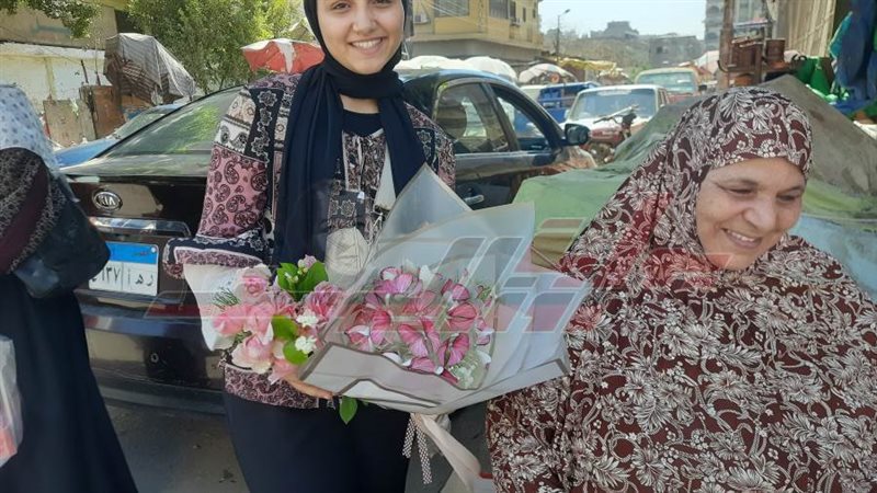 أولياء الأمور يستقبلون