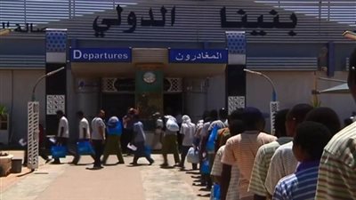 ترحيل 2102 مهاجر سوداني وتشادي من ليبيا