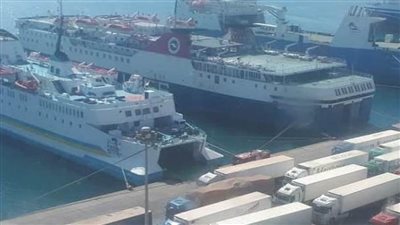 تداول 13 ألف طن و707 شاحنات بضائع عامة ومتنوعة بموانئ البحر الأحمر