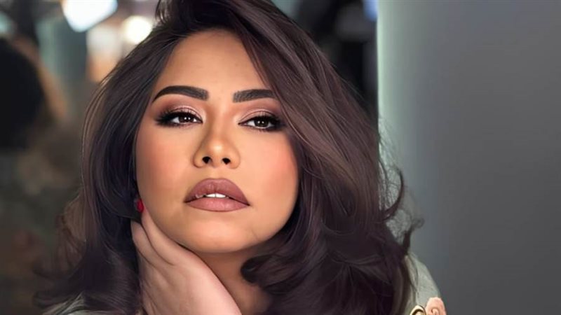 المطربة شيرين عبد