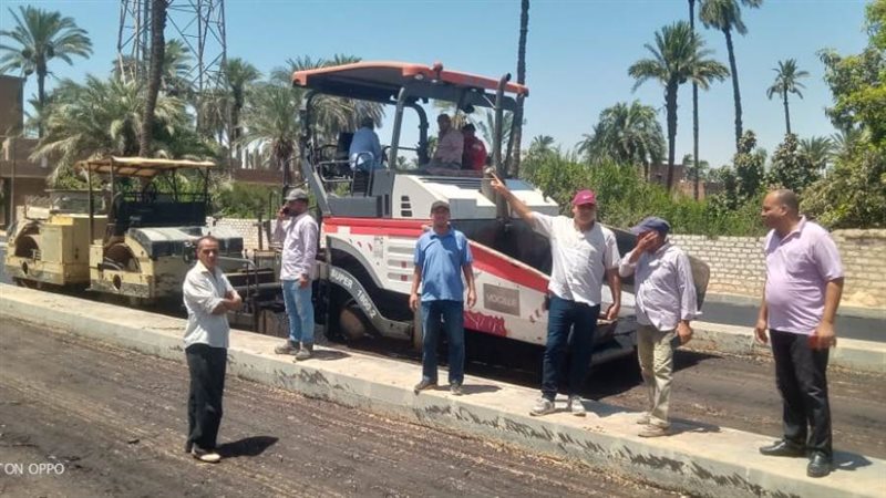 رصف طريق صدفا