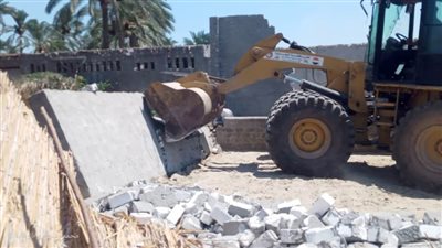 بالصور.. إزالة 32 حالة تعدٍ بإجمالي مساحة 6657 متر مربع بنطاق البحيرة