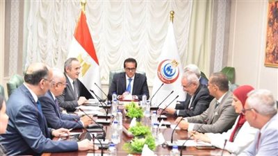 وزير الصحة: زيادة الطاقة الاستيعابية بهيئة المستشفيات التعليمية لـ 7112 سريرا
