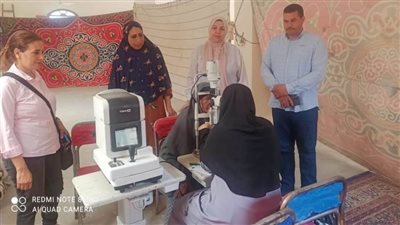 الكشف على 775 مواطنًا وتنظيم ندوات توعوية بخمسة مراكز بالبحيرة