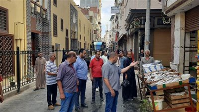 سكرتير مساعد البحيرة يترأس حملة لإزالة الإشغالات ويتابع سير العمل داخل المركز التكنولوجي برشيد