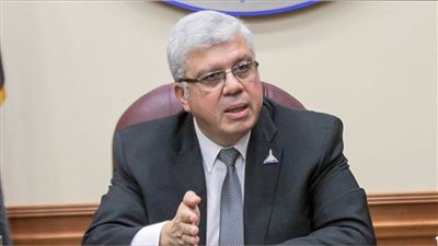 وزير التعليم العالي: سرعة الانتهاء من قاعدة البيانات الرقمية لمنتسبي الجامعات