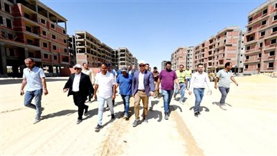 وزير الإسكان: تكليفات لفخامة الرئيس بسرعة إنجاز وحدات