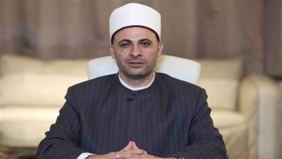 رئيس القطاع الديني بالأوقاف يخطب الجمعة بمسجد الإمام الحسين 