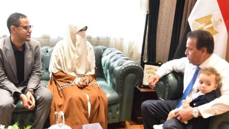 وزير الصحة في لقاء