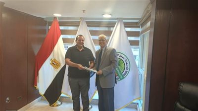 توقيع عقد خط إنتاج جديد للفوسفات بالوادي الجديد