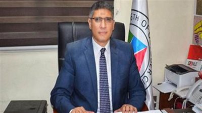 محافظ الجيزة يتابع جودة الخدمات المقدمة للمواطنين بالمركز التكنولوجي بكرداسة