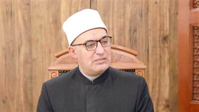 أمين البحوث الإسلامية يتفقد جناح الأزهر بمعرض الإسكندرية للكتاب في نسخته الـ 19