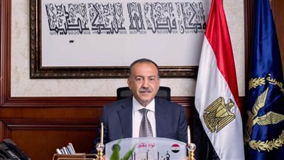 محافظ أسيوط يقر التعريفة الجديدة للمواصلات الداخلية والخارجية ويوجه بتكثيف الحملات المفاجئة على المواقف