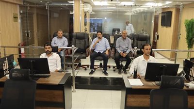 نائب محافظ بني سويف يواصل المتابعة لانتظام الخدمة والالتزام بالتعريفة الجديدة