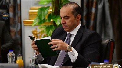 برلماني: وجود وزارة للاتصال السياسي رسالة بأن باب الحكومة مفتوح أمام جميع القوى السياسية 