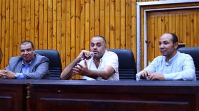 جامعة سوهاج تستعرض مجهودات الدولة في تطوير مصادر الطاقة المتجددة