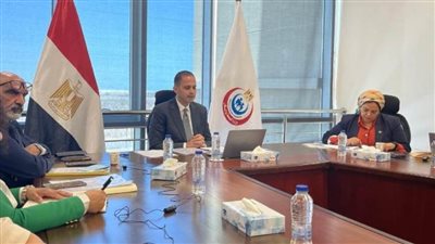 نائب وزير الصحة يبحث آخر مستجدات 