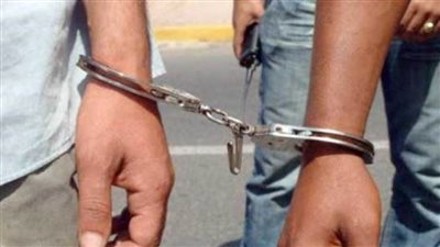 ضبط شخصين لقيامهما بالنصب على المواطنين بزعم علاجهم روحانياً