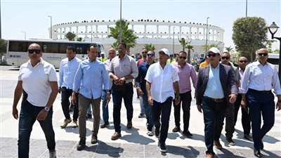 رئيس الوزراء يستعرض موقف مشروع رأس الحكمة وتسليمات أبراج العلمين والتجمع العمراني غرب الضبعة