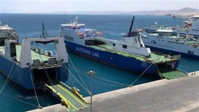 تداول 12 ألف طن و786 شاحنة بضائع بمواني البحر الأحمر