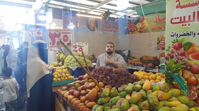 حملة علي مجمع خدمات