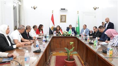 وزيرة التنمية المحلية: تقييم دوري لرؤساء الأحياء والمراكز بشأن نسب الإنجاز بملف التصالح على مخالفات البناء 