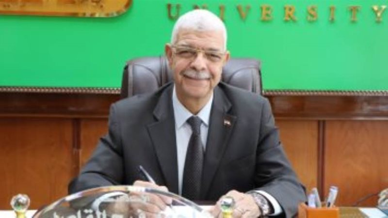 رئيس جامعة المنوفية