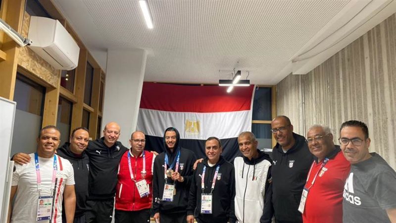 البعثة المصرية داخل