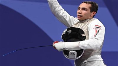 محمد حمزة يتأهل لربع نهائي منافسات الفردي لسلاح الشيش