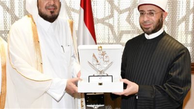 وزير الأوقاف يستقبل 