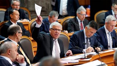 حزب الشعب السويسرى يندد بسياسة اللجوء في البلاد