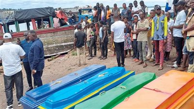 مصرع أكثر من 25 شخصا جراء غرق قارب بنهر الكونغو