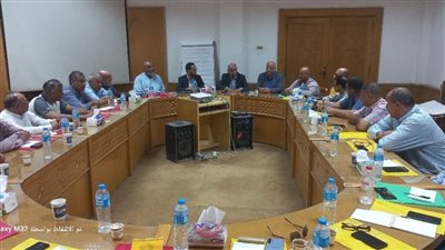 نقابة البناء والأخشاب تنظم ورشة عمل حول مهارات التفاوض والتشريعات للعاملين بقطاع الأسمنت 