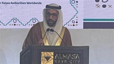 رئيس جامعة محمد بن زايد: الربط بين الخطابيْن الفقهيِّ والقِيميِّ الأَخلاقيِّ منهج مهم للتجديد