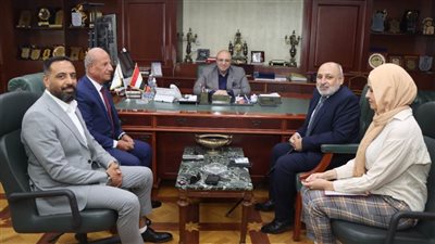 محافظ بني سويف: تذليل المعوقات أمام الاستثمار