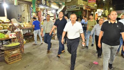 محافظ أسيوط يواصل جولاته لمتابعة رفع الإشغالات والمخلفات بحي شرق وحي غرب