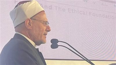 جميع المؤسسات الإفتائية الوطنية إلى التعاون والتكاتف لمواصلة التجديد الفقهي والإفتائي وتقديم خطاب يناسب العصر